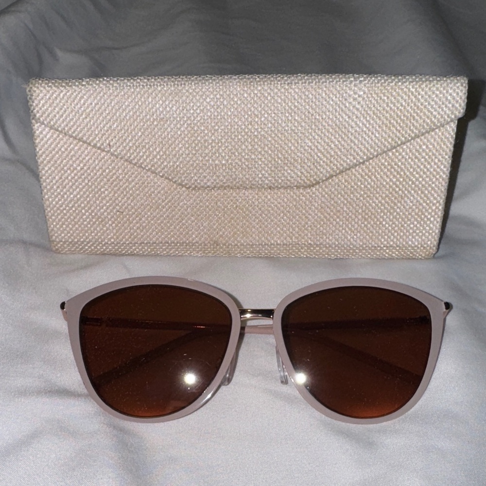 Stylish Brown Sunglasses with Cream Case